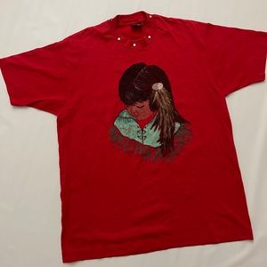 GRAPHIC TEE